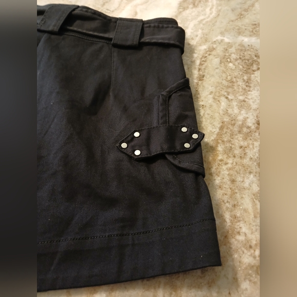 Derek Lam Monterey Belted Shorts - Picture 6 of 9